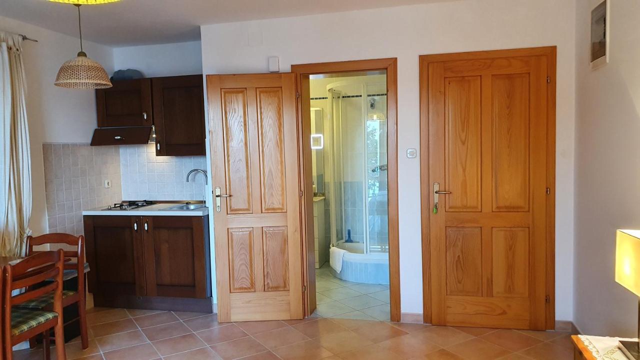 Sea Side Apartments 4* Новий Винодольський Екстер'єр фото