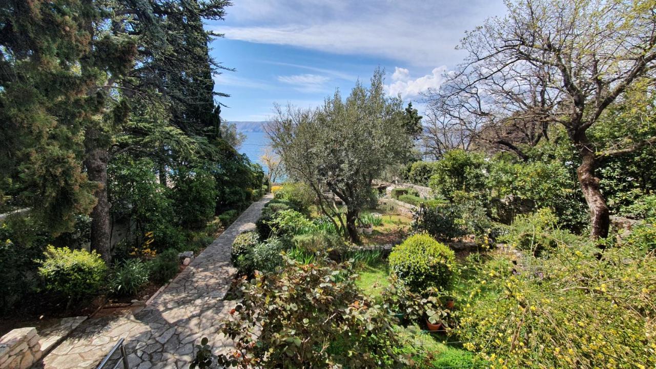 Sea Side Apartments 4* Новий Винодольський Екстер'єр фото