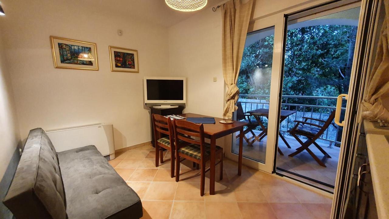 Sea Side Apartments 4* Новий Винодольський Екстер'єр фото